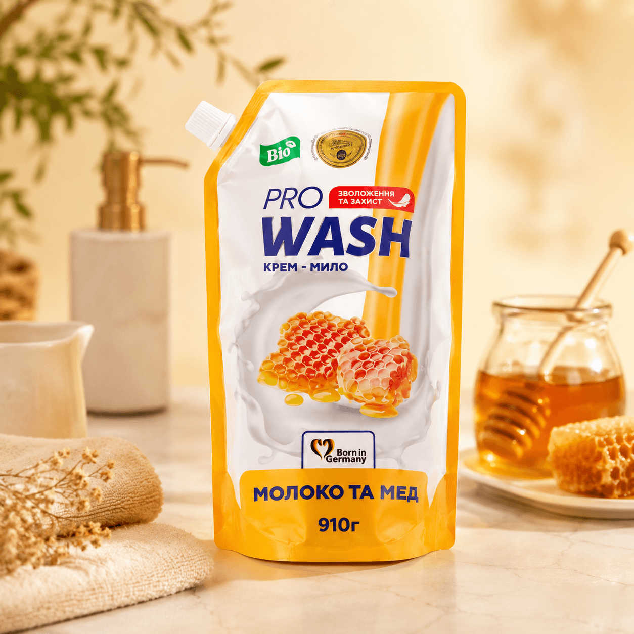 Pro Wash — жидкое крем-мыло (флакон), «Молоко и мед», 910 г